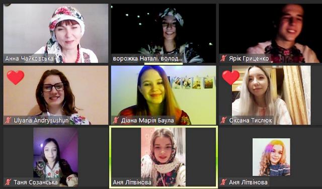 Розповідаємо веселі історії